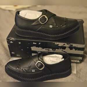 T.U.K Pointed Buckle Creepers black size 8